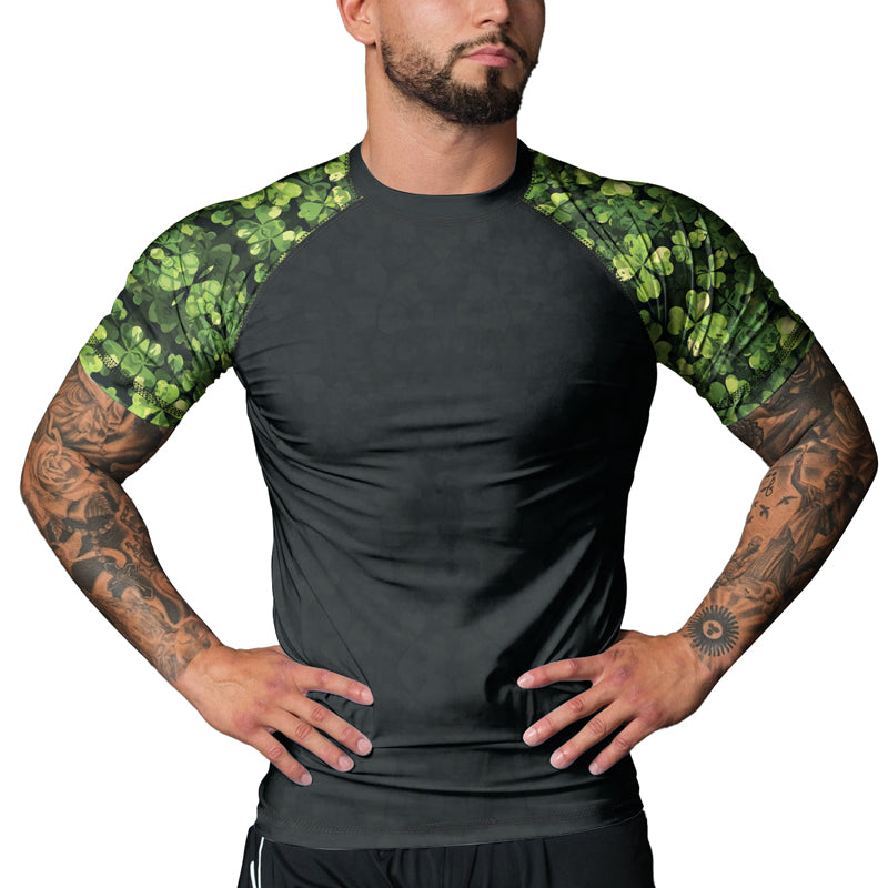 Rashninja Shamrock Warrior Men's Short Sleeve Rash Guard