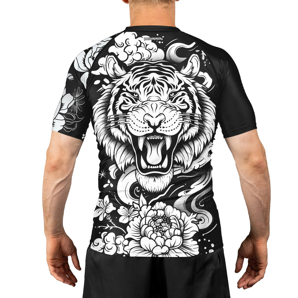 Rashninja Tiger Black White Men's Short Sleeve Rash Guard