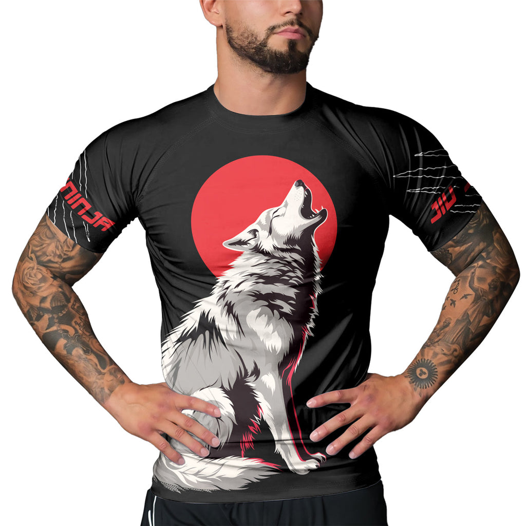 Rashninja Wolf Moon Howl Men's Short Sleeve Rash Guard