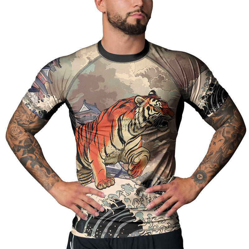 Rashninja Tiger Temple Wave Black Orange Men's Short Sleeve Rash Guard