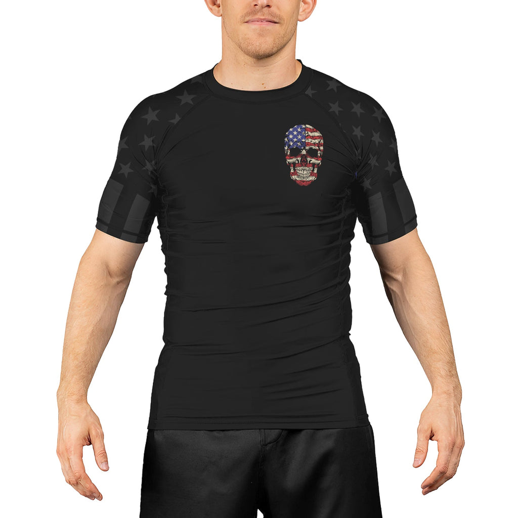 Rashninja Patriotic Skull Stripes Men's Short Sleeve Rash Guard