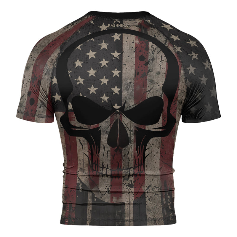 Rashninja Patriotic Skull Distressed Men's Short Sleeve Rash Guard